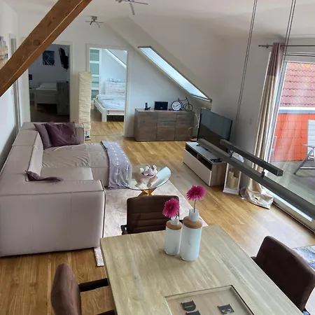 4 Sterne Dtv & 2 Pfoedchen Dtv 