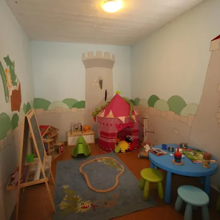 4 Sterne Dtv & 2 Pfoedchen Dtv 