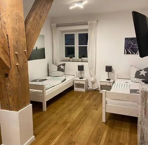 4 Sterne Dtv & 2 Pfoedchen Dtv 